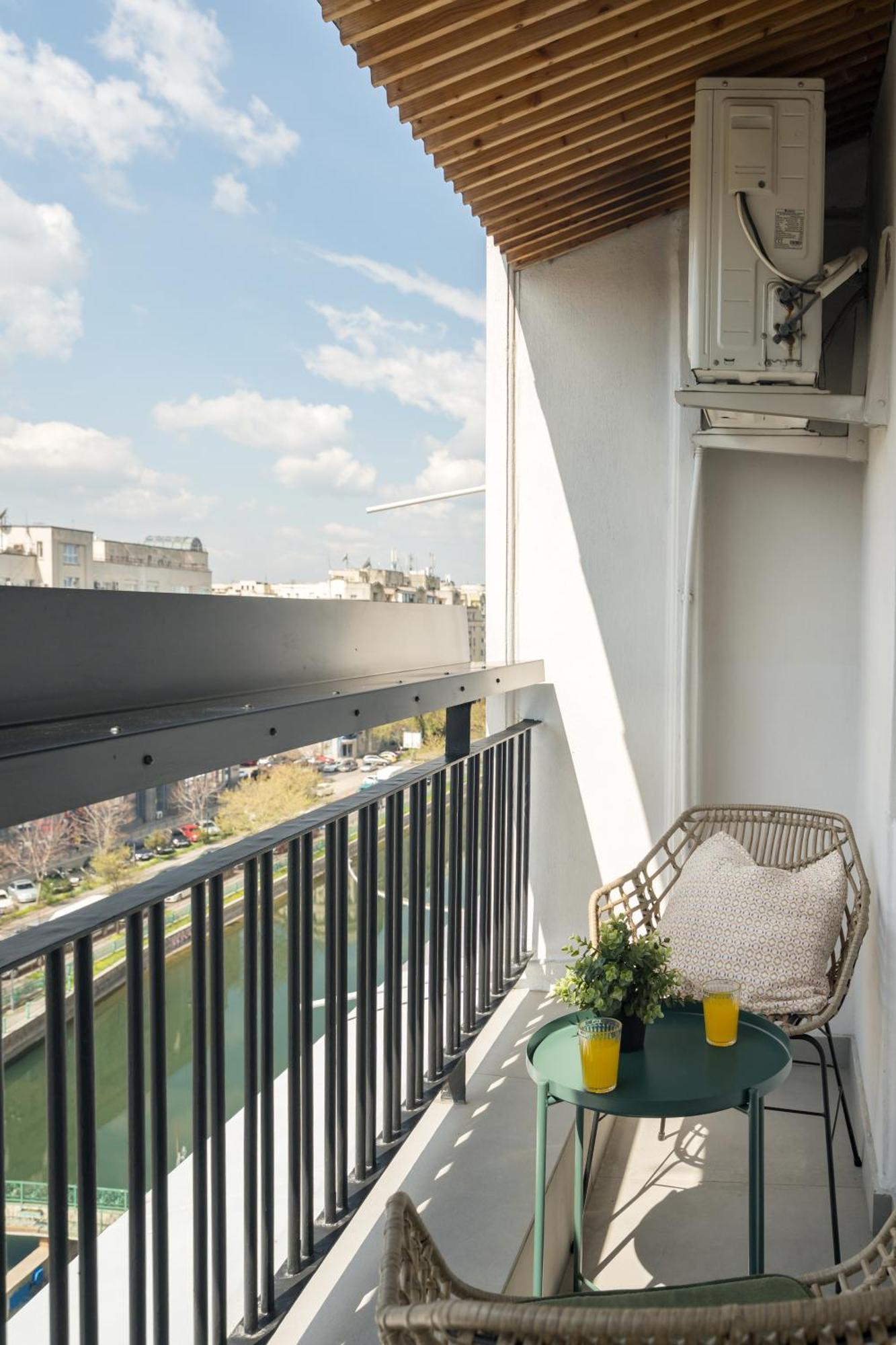 River View Studio Bucharest Exterior photo